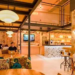 Villa Saint Exupery Beach Hostel