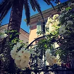 Rose Hotel Nice