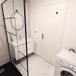 Apartment 2-rooms With Wifi And Balcony Nice