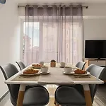 Apartment Confortable Avec Balcon - Proche Gare Riquier Sncf Nice