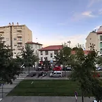 Appartement Moderne 3 Pieces Climatise Avec Balcon, Plage A 2 Min