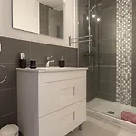 Confortable Avec Balcon - Proche Gare Riquier Sncf Apartment *