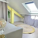 Cosy Sous Les Toits - Nice Gare - 2 Pers