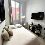 Apartment Vieux-nice Proche De La Et Cours Saleya *