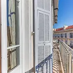 Vue Magenta Ap4484 By Riviera Holiday Homes