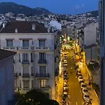 La Casa *