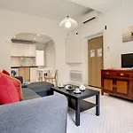 Nestor&Jeeves - Bela Vista - Central - Close Sea