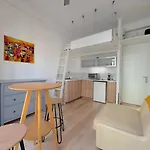 ⁂ Petit Nid Design Au Centre De Apartment *
