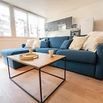 Grand Appartement Ideal Famille, Proche Plage, Bon Emplacement Pour Visiter La Cote D\'Azur