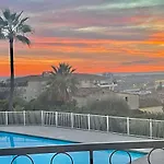 Studio 27M2 En Residence Standing Piscine