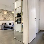 Apartment Nestor&jeeves - Sweet - - Near