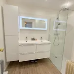 Apartment Spacieux 3 Pieces Gambetta, Proche Tramway *