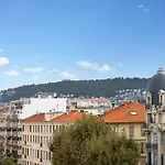 Nice Renting - Hugo - Luxury Honeymoon Suite Terrace Park View Free Parking