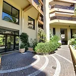 Nestor&Jeeves - Palm Riviera - Central - Close Old Town