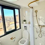 Apartment Place Massena - Small Peaceful Haven