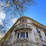 Nestor&Jeeves - Sweet Beach - Central - Near Beach