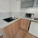 ⁂ Petit Nid Design Au Centre De Apartment *
