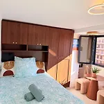 Apartment Place Massena - Small Peaceful Haven *