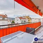 Air-Conditioned Apartment In The Liberation District