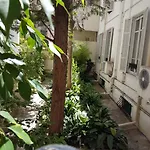 Cronstadt Hotel 3*