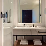 Sheraton Hotel 4*