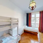 Apartment Bright T3 - Near The
