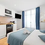 App-art Aparthotel 4*