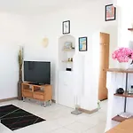 Le Cocon Nicois Cozy Et Lumineux Avec Parking