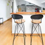 Signature Deluxe Apartment, Nice City Centre