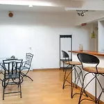 Signature Deluxe Apartment, Nice City Centre