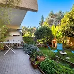 Spacieux Appart En Rez De Jardin