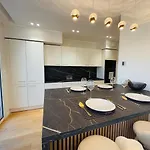 Le Palais Diane - Cosy, Moderne Et Climatise Apartment Nice