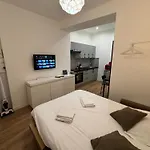 Au Coeur Du Vieux Nice, Superbe Studio Refait A Neuf