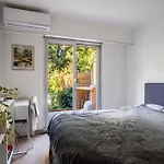 Spacieux Appart En Rez De Jardin