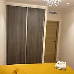 Le Palais Diane - Cosy, Moderne Et Climatise Apartment *