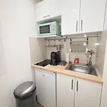 Cozy Studio, Balcony & Ac, Heart Of Nice