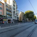 En Plein Coeur De La Vieille A Nice