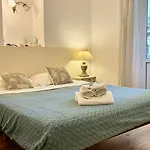 Riviera: Spacious Old Town Near Apartment Nice