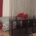 F1 Cozy & Stylish In Hyper-Centre