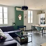 Beautiful 2 45 M2 Apartment
