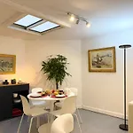 Appartement A 100 M De La Mer Avec Stationnement Gratuit