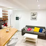 Apartment Elegant T2 Climatise Vieux Garibaldi