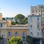 2p Cosy Avec Terrasse, Vue & Plages A Pied Apartment