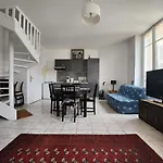 Appartement A Deux Pas Du Centre Et De La Promenade Des Anglais