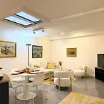 Apartment A 100 M De La Avec Stationnement Gratuit *