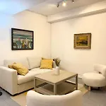 A 100 M De La Avec Stationnement Gratuit Apartment Nice