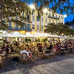 Plein centre, calme et cosy