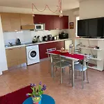 Comfy 2 Min To Beach - Ac