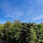 Grand H -f2, Face Vieux- Nice, Terrasse, Ascenseur, Climatisation, Terrace - Center Apartment