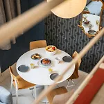 Nice-duplex-plage-parking-cimatisation Apartment *